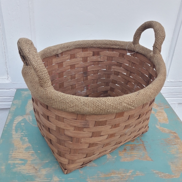 Christmas Basket Boho Woven Wicker Basket Tweed Linen with Handles Burlap Trim - Picture 7 of 11